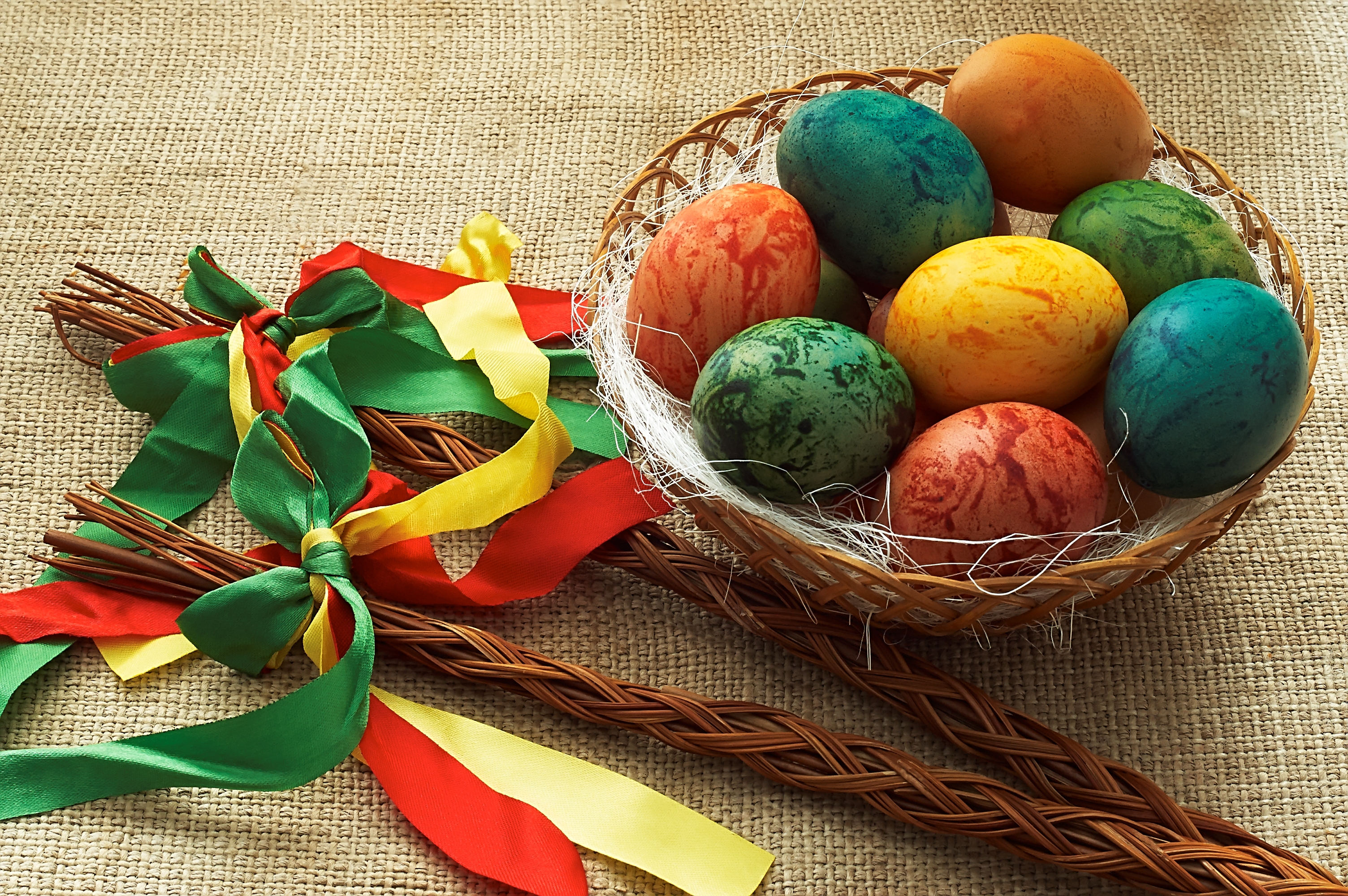 Color matters: dyeing eggs for Holy Easter holidays