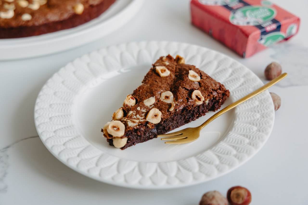 Брауни с лесными орехами