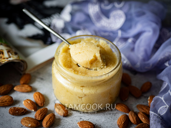 Миндальная паста