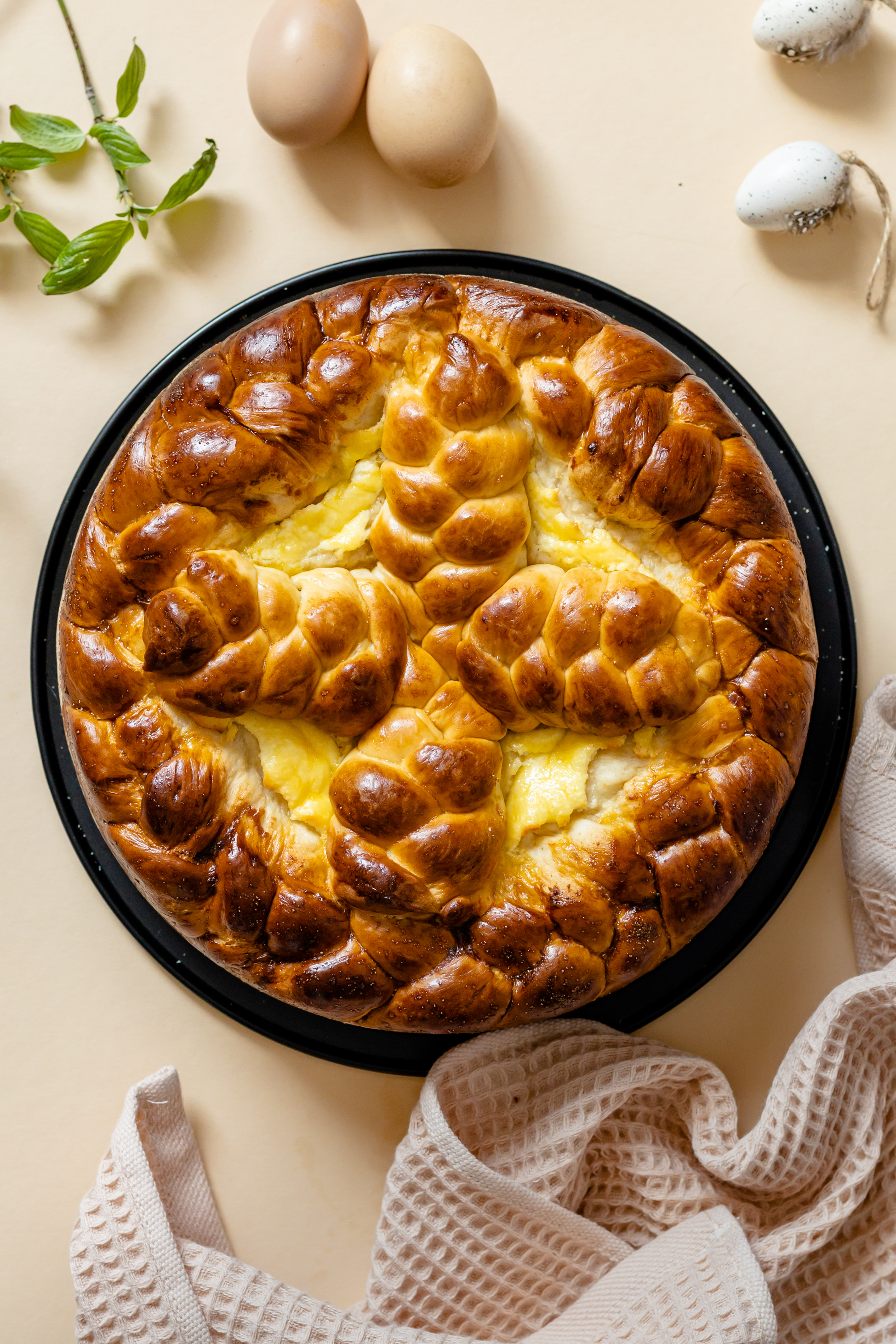 Творожный кулич с изюмом