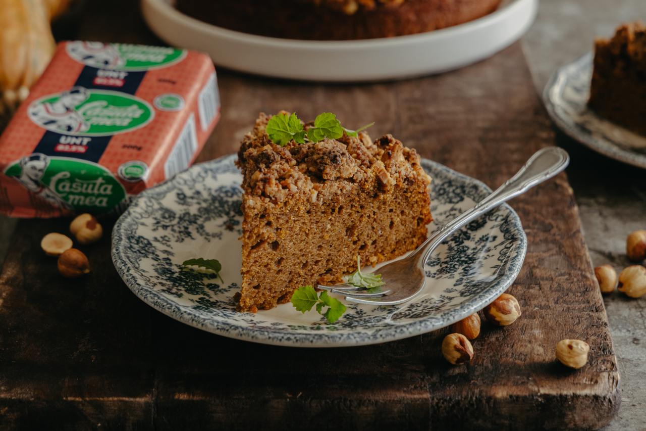 Пышный тыквенный пирог с пряностями.