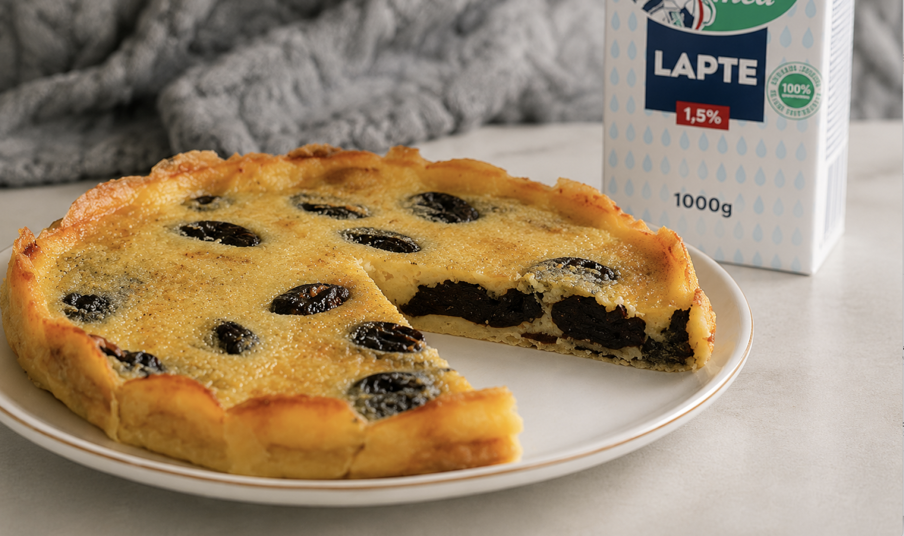 Prăjitură tradițională franceză cu prune uscate – Flan Breton