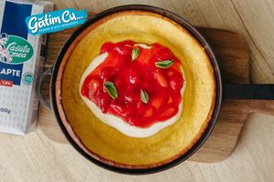 Pancake danish with strawberry sauce