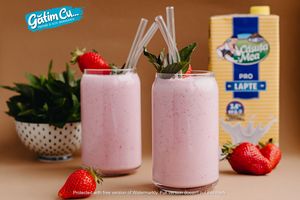 Smoothie cu căpșuni