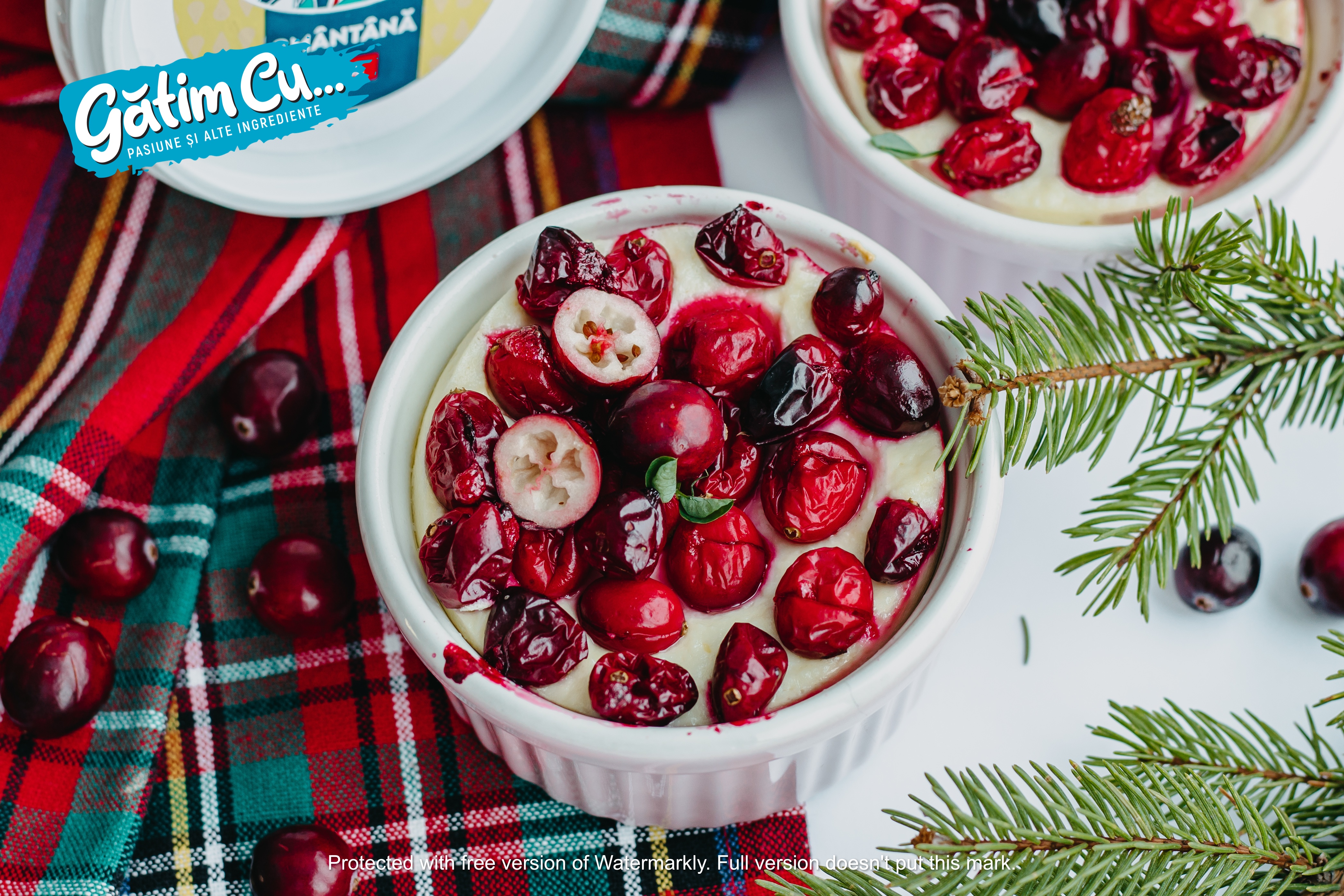Суфле с сыром и клюквой