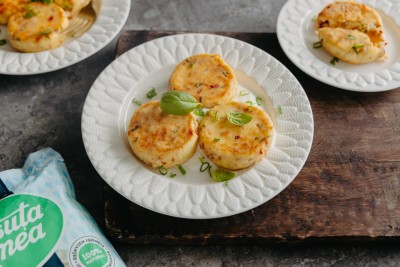 Savory Cheese Patties with Ham