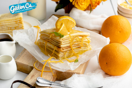 Pancakes with orange marmalade