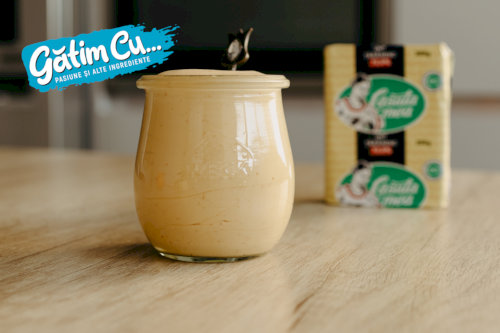 Whipped caramel cream with orange