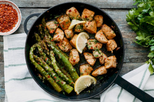 Chicken with asparagus