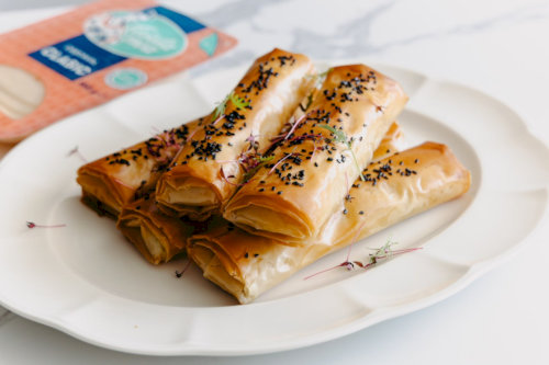 Fillo asparaghel and cheese dough rollers