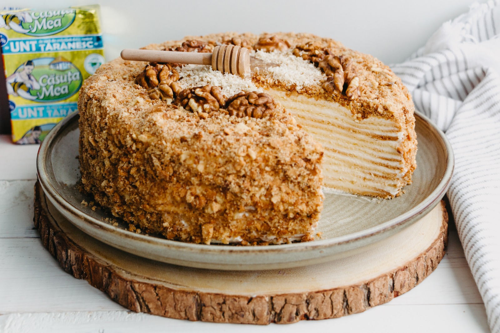 Медовый торт (Медовик)