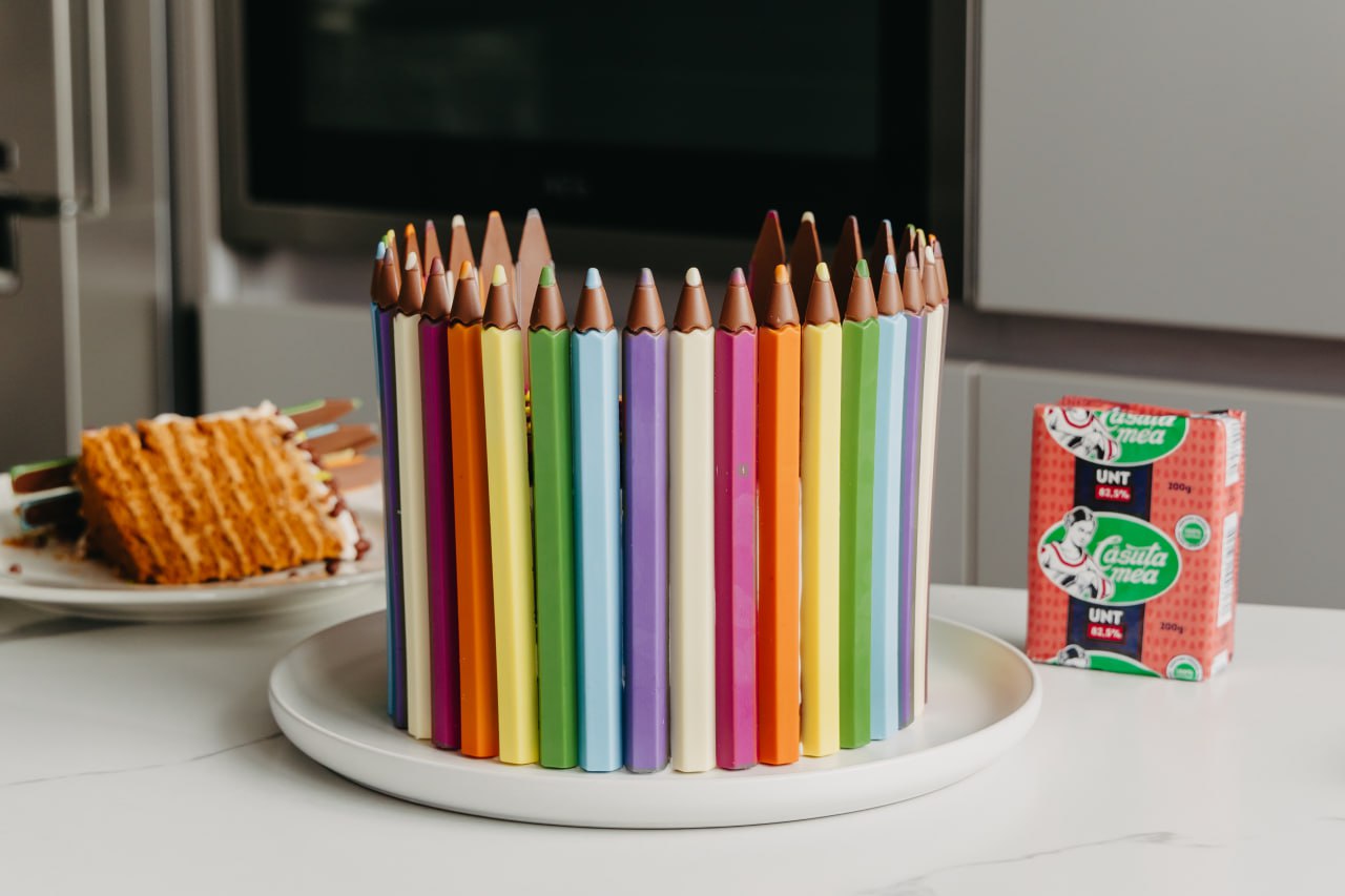 TORT ,,Înapoi la școală‘’